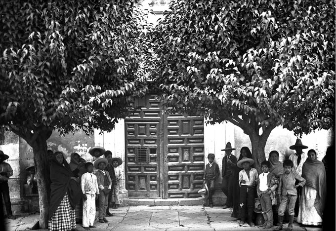 1163 Door of the Convent